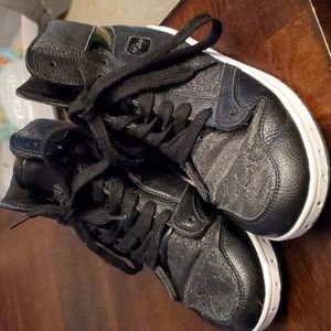 Pastry Glam Pie Glitter Dance Sneaker